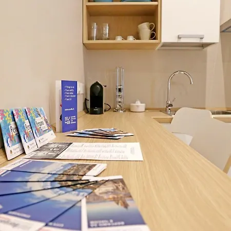 App9 - And Vendégház Bergamo